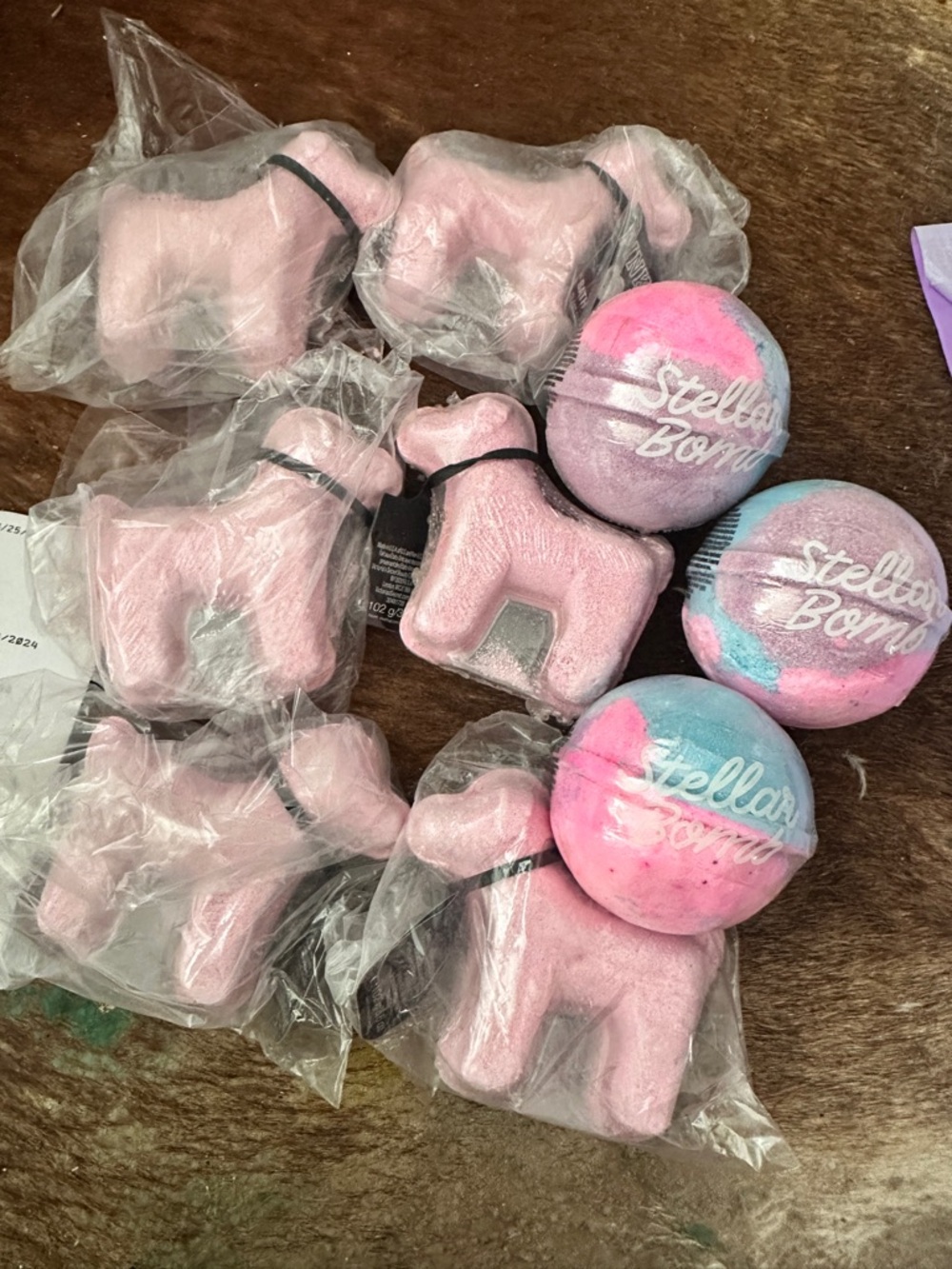 Victoria Secret Dog and Stellar bath bomb bundle